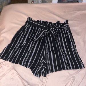 Cute striped black shorts